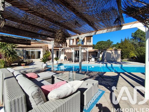 Maison à vendre 8 pièces 187 m² Roquebrune-sur-Argens