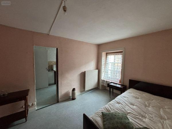 Maison à vendre à Fougères en Ille-et-Vilaine (35300), ref : 1343 HAUTE VILLE