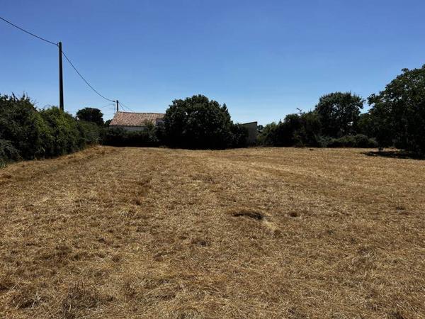 Terrain à vendre |  Frontenay-Rohan-Rohan |  2149 m²