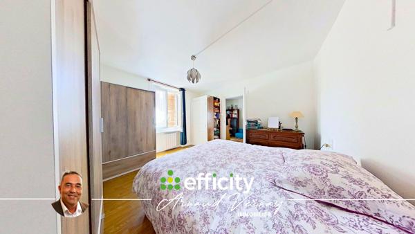 Immeuble
        
        - 240 m² Exclusivité 220 000 € *