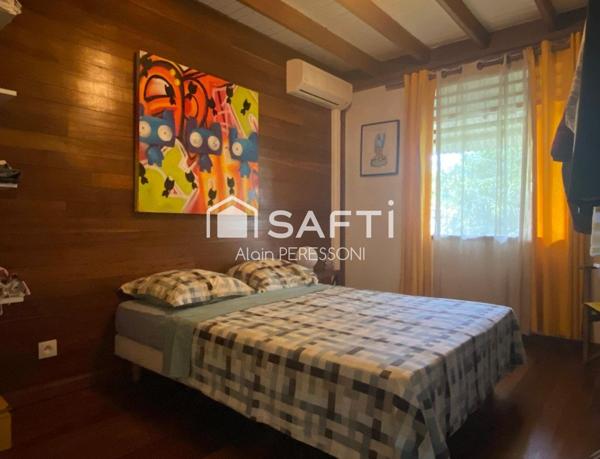 Maison T6 alliant charme, confort et modernité