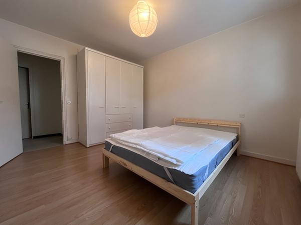 GRAND T2 BIS MEUBLE - SECTEUR ZOLA