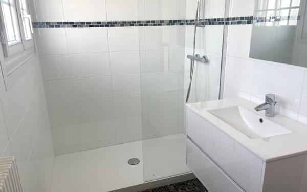 Maison à louer    4 pièces • 100,64 m2 Quiberon