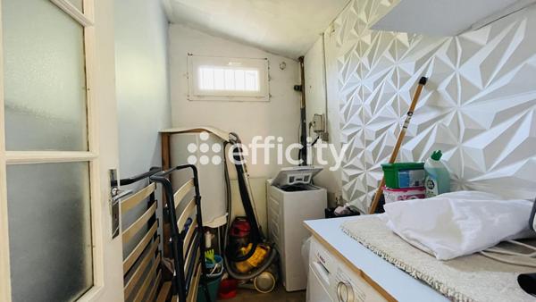 Maison
         4 pièces
        - 108 m² Exclusivité 338 000 € *