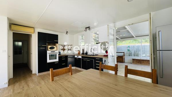 Maison
         4 pièces
        - 108 m² Exclusivité 338 000 € *