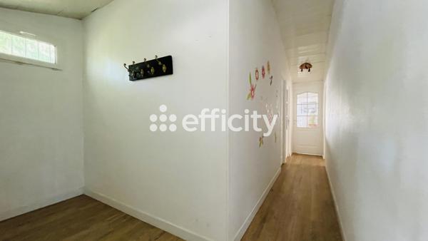 Maison
         4 pièces
        - 108 m² Exclusivité 338 000 € *