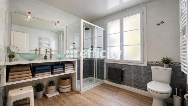 Maison
         4 pièces
        - 108 m² Exclusivité 338 000 € *
