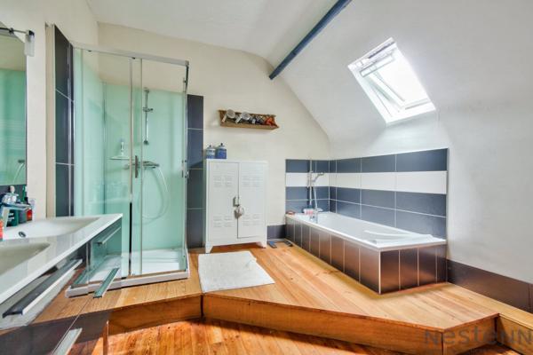 MAISON BOURGEOISE TROIS CHAMBRES SECTEUR ROBIEN PROCHE GARE SNCF