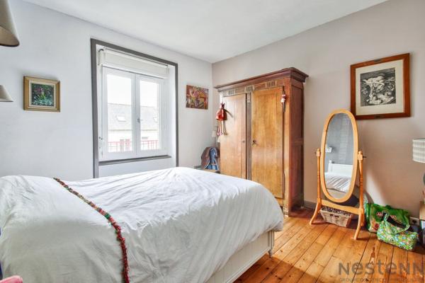 MAISON BOURGEOISE TROIS CHAMBRES SECTEUR ROBIEN PROCHE GARE SNCF