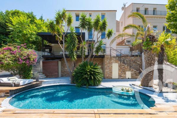 Maison à vendre  5 pièces - 182,28 m2 MARSEILLE - 13007