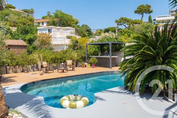Maison à vendre  5 pièces - 182,28 m2 MARSEILLE - 13007