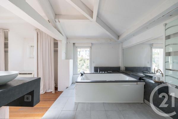 Maison à vendre  5 pièces - 182,28 m2 MARSEILLE - 13007