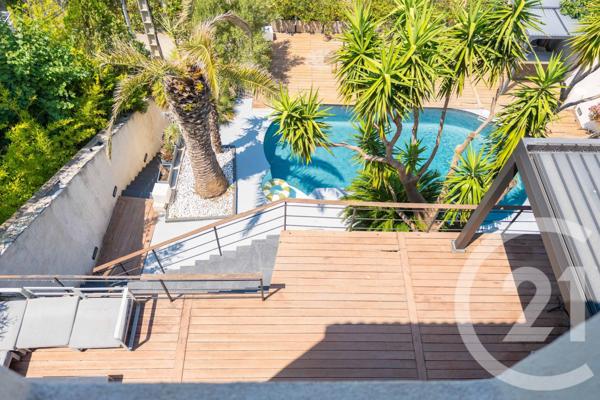 Maison à vendre  5 pièces - 182,28 m2 MARSEILLE - 13007