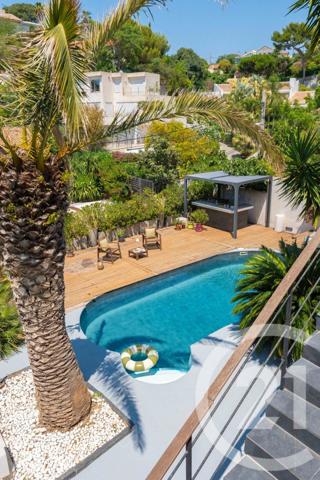 Maison à vendre  5 pièces - 182,28 m2 MARSEILLE - 13007