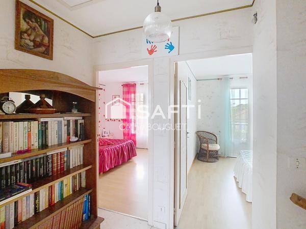 Maison R+1 avec double garage et jardin