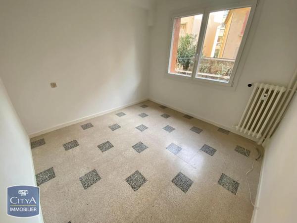 Appartement à louer 3 pièces 52m²