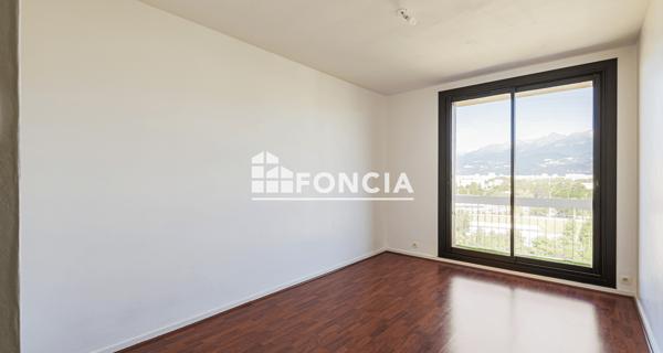 À vendre Appartement 4 pièces 81 m² - Seyssinet-pariset 38170