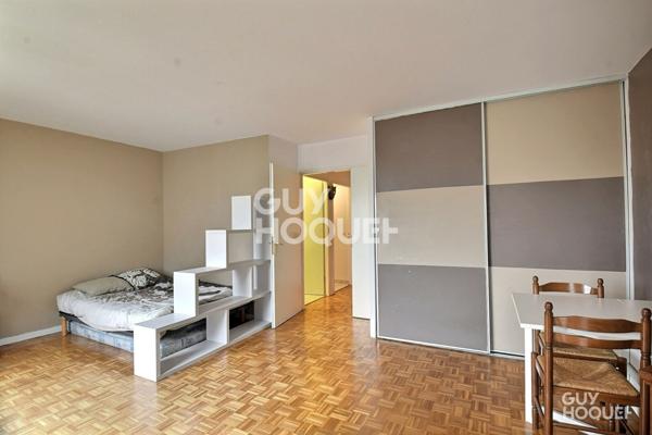 Appartement de type T1 de 38 m² avec balcon et parking, secteur La Buire, Lyon 3ème (69003)