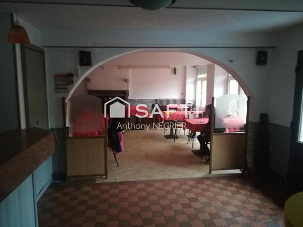 Grande maison avec très gros potentiel