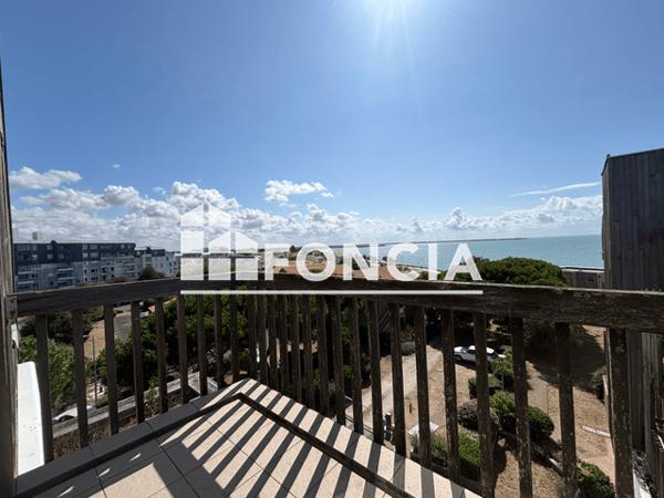Location Appartement meublé 2 pièces 38.68 m² - La Rochelle 17000