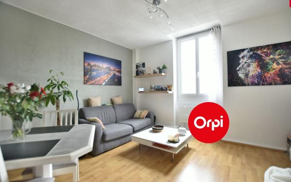 Appartement à vendre    2 pièces • 40 m2 Saint-Priest