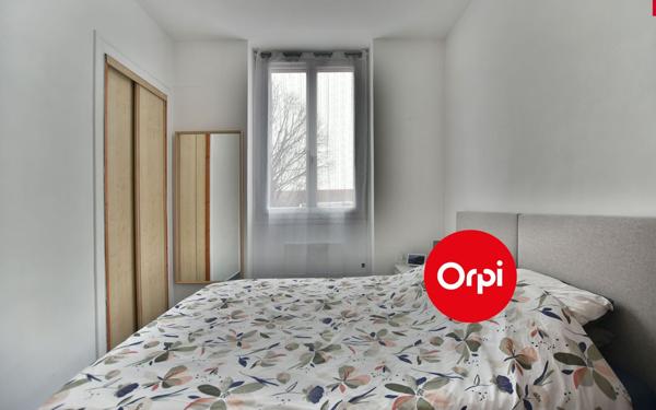 Appartement à vendre    2 pièces • 40 m2 Saint-Priest