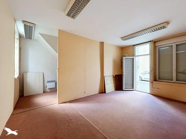 Maison à vendre 143 640 € La Chaize-le-Vicomte 4 p 107 m² DPE F