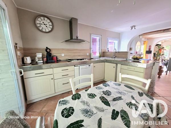 Maison à vendre 6 pièces 200 m² Salles-d'Aude