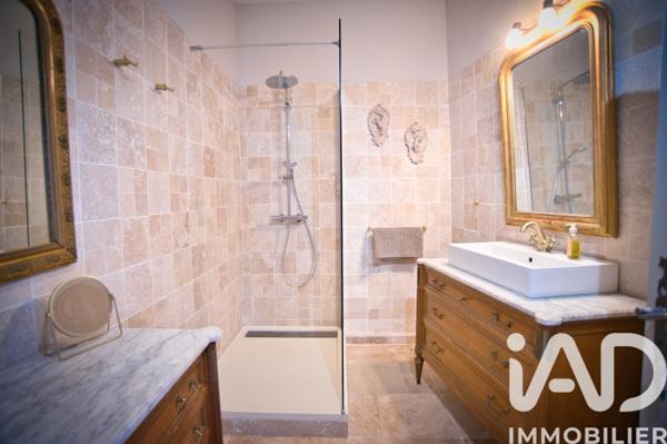 Appartement à vendre 4 pièces 102 m² Uzès