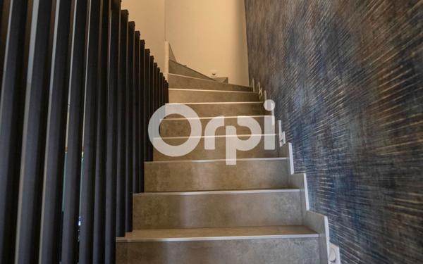 Maison à vendre    8 pièces • 263,74 m2 Condat-sur-Vienne