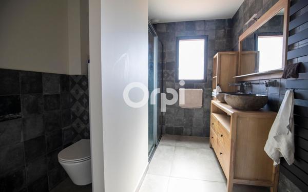 Maison à vendre    8 pièces • 263,74 m2 Condat-sur-Vienne