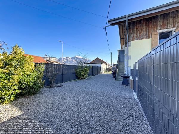 Appartement 2 pièces - 78 m² Exclusivité efficity