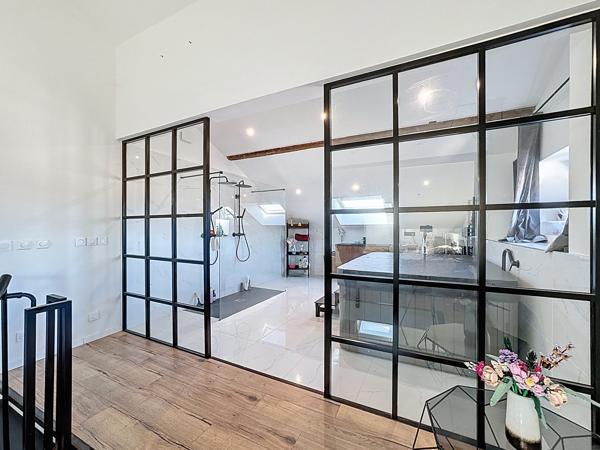 Appartement 2 pièces - 78 m² Exclusivité efficity