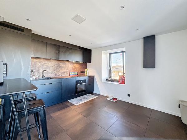 Appartement 2 pièces - 78 m² Exclusivité efficity