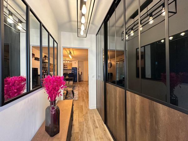 Coeur de ville - 3 pièces de 62m2 refait à neuf - loggia et parking