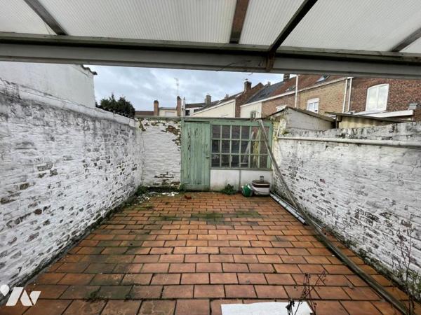 Maison Lomme entre euratechnologies et métro avec garage