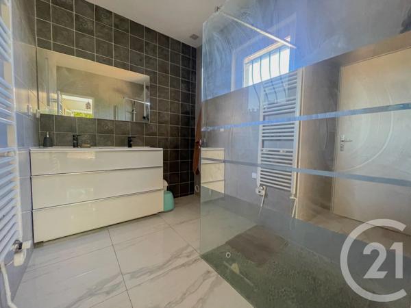 Maison à vendre  7 pièces - 148 m 2   LA TOUR DE SALVAGNY  - 69