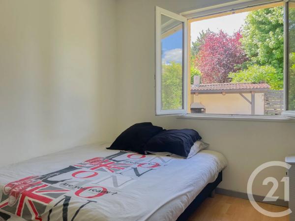 Maison à vendre  7 pièces - 148 m 2   LA TOUR DE SALVAGNY  - 69