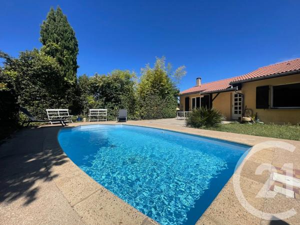 Maison à vendre  7 pièces - 148 m 2   LA TOUR DE SALVAGNY  - 69