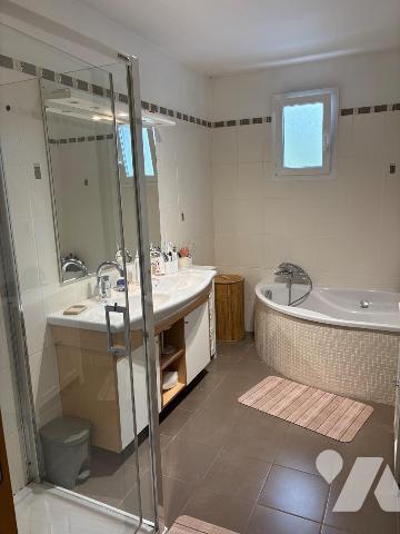 A VENDRE MAISON VILLA PLAIN-PIED LOCATIF LE VAL D'AJOL VOSGES 88340

Maison individuelle / vi...