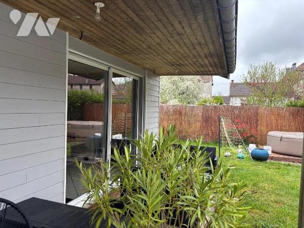 A VENDRE MAISON VILLA PLAIN-PIED LOCATIF LE VAL D'AJOL VOSGES 88340

Maison individuelle / vi...