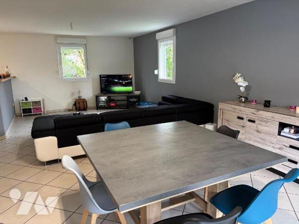 A VENDRE MAISON VILLA PLAIN-PIED LOCATIF LE VAL D'AJOL VOSGES 88340

Maison individuelle / vi...