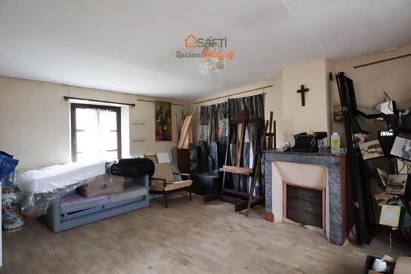 Maison en pierre à réhabiliter – Limetz-Villez (10 min Vernon / Bonnières-sur-Seine)