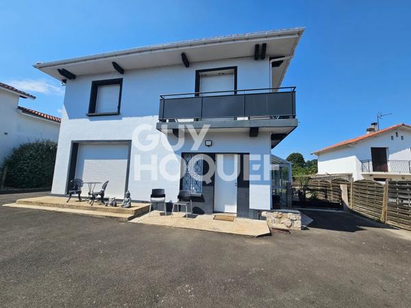 Maison entièrement rénovée -  Saint Pierre Du Mont 5 pièce(s) 140 m2