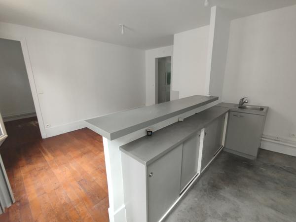 Appartement · Vente Paris (75018) 3 pièces · 49m²