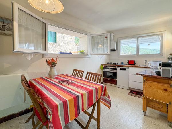 MAISON DE VILLAGE 68m2 avec TERRASSE