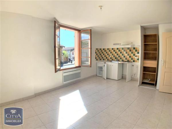 Appartement à louer 2 pièces 34.19m² Beaumont-de-Lomagne (82500)
