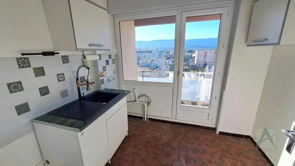 Appartement à louer à Chambéry (73000)