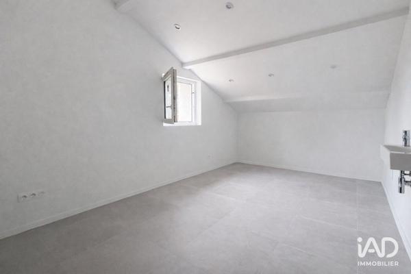 Local d’activité à vendre 61 m² Marseille 12