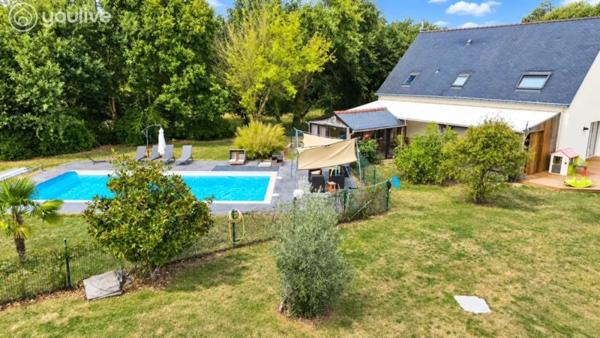 Maison familiale 172 m² – Terrain 3000 m² – Piscine